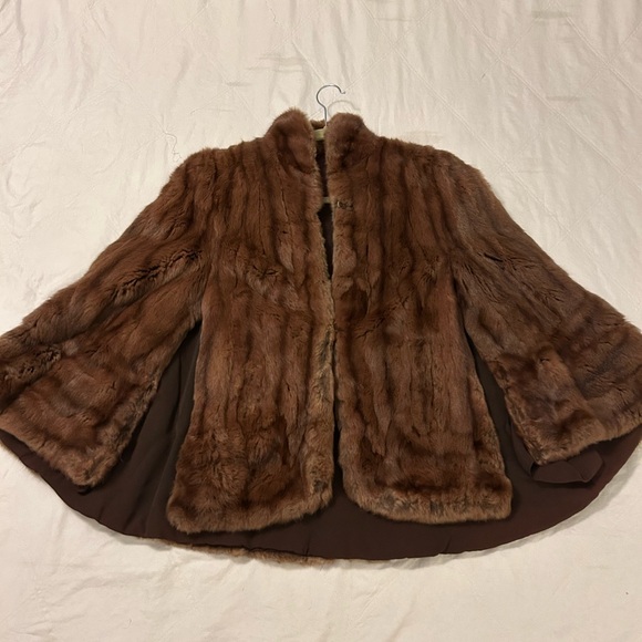 Luxurious Brown Mink Fur Cape Coat - Picture 1 of 10